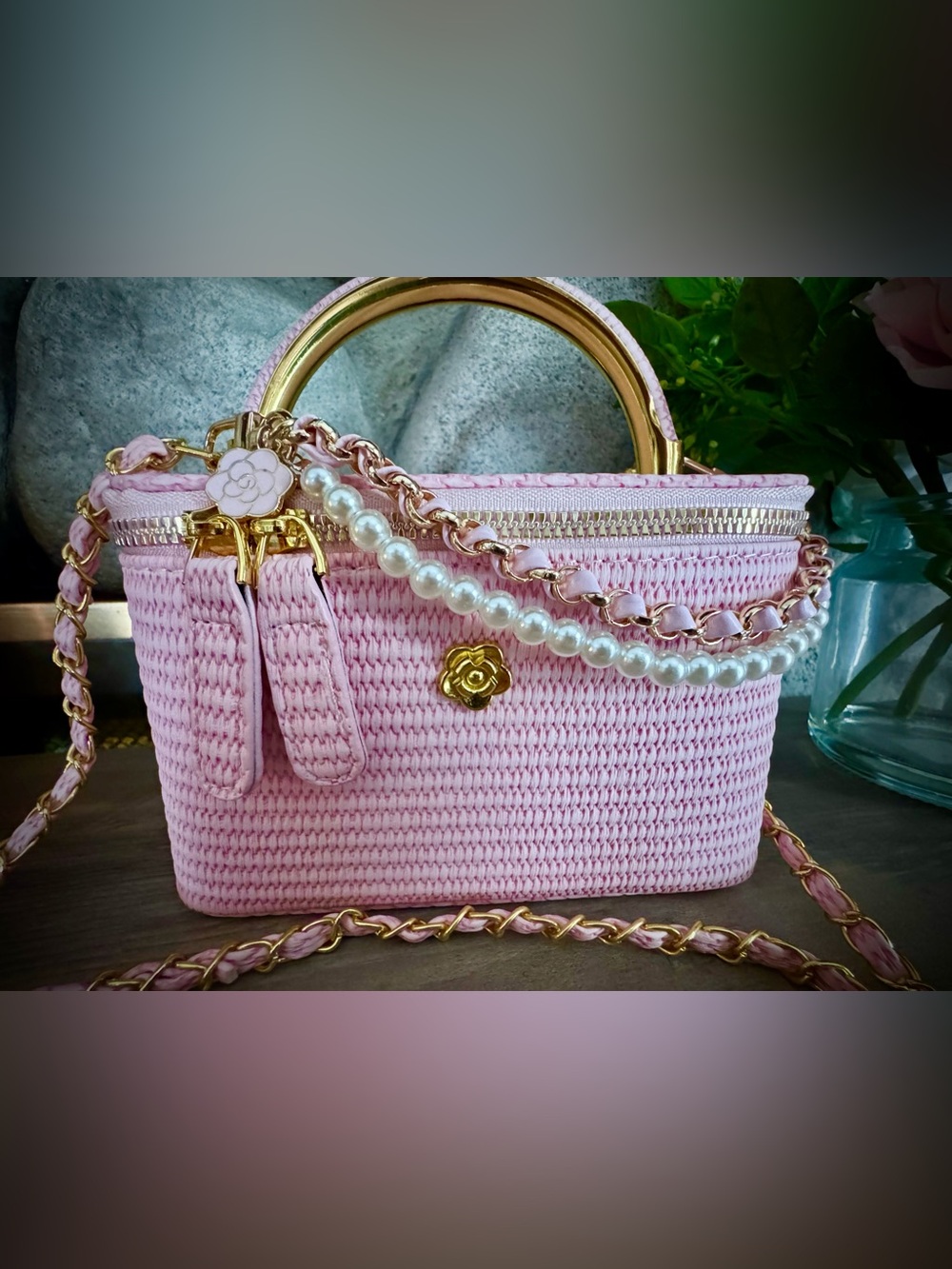 NWT Pink Woven Top-Handle Crossbody Bag Summer Vacation Luxury Vanity Fancy - Picture 4 of 8